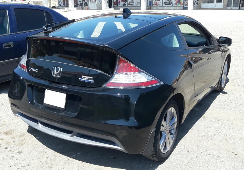 Honda Crz 1.5 iVTEC, снимка 4 - Автомобили и джипове - 51433079