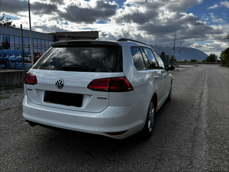 VW Golf 1.6 TDI, снимка 5 - Автомобили и джипове - 52021419