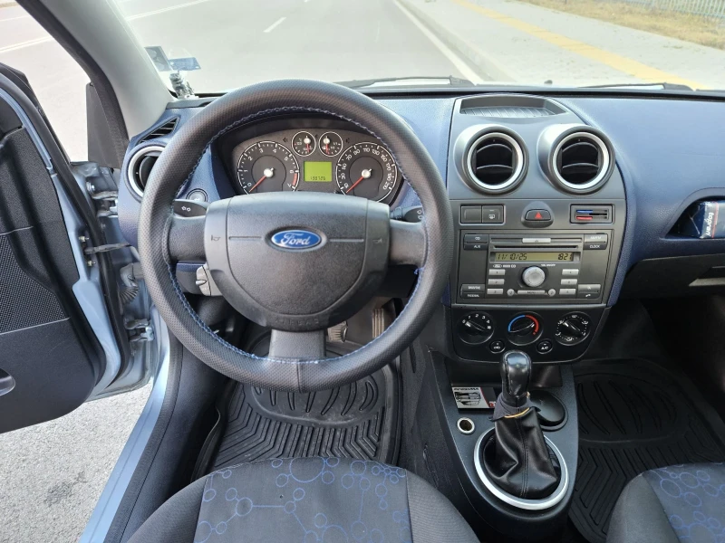 Ford Fiesta Mk6 1.4 Duratec, снимка 15 - Автомобили и джипове - 52051965