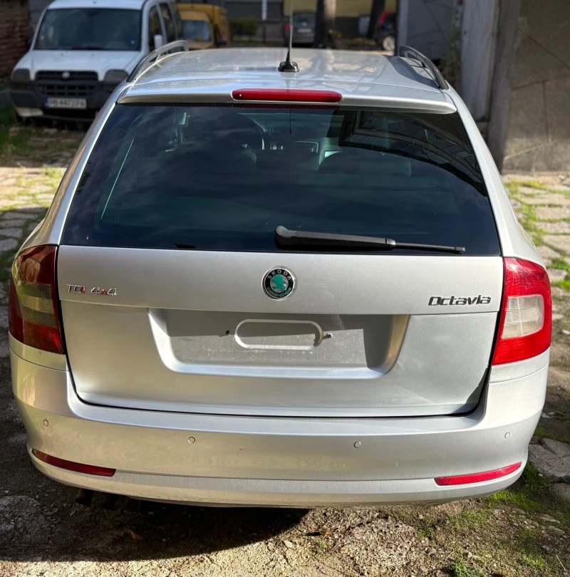 Skoda Octavia 4х4 / 2.0TDI / 140к.с, снимка 3 - Автомобили и джипове - 52568191
