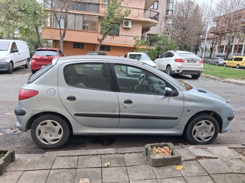 Peugeot 206, снимка 3 - Автомобили и джипове - 52594549