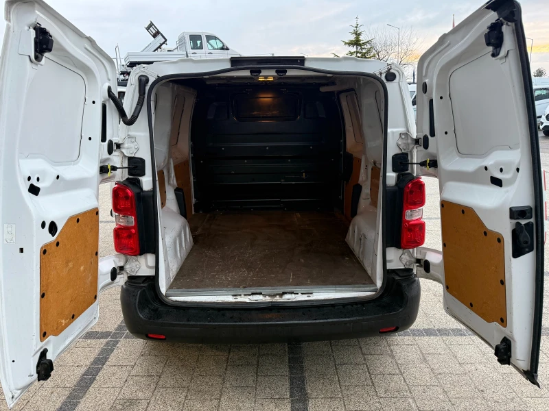 Citroen Jumpy 1.6HDI Климатик Euro 6B , снимка 17 - Автомобили и джипове - 52876465