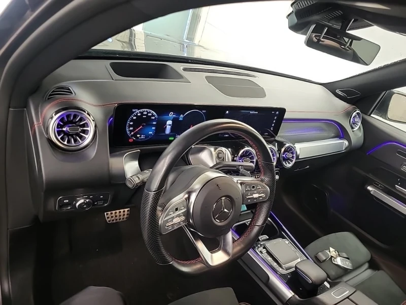 Mercedes-Benz EQB 350 2023 * CARFAX * БЕЗ ПЪРВОНАЧАЛНА ВНОСКА, снимка 11 - Автомобили и джипове - 52940465