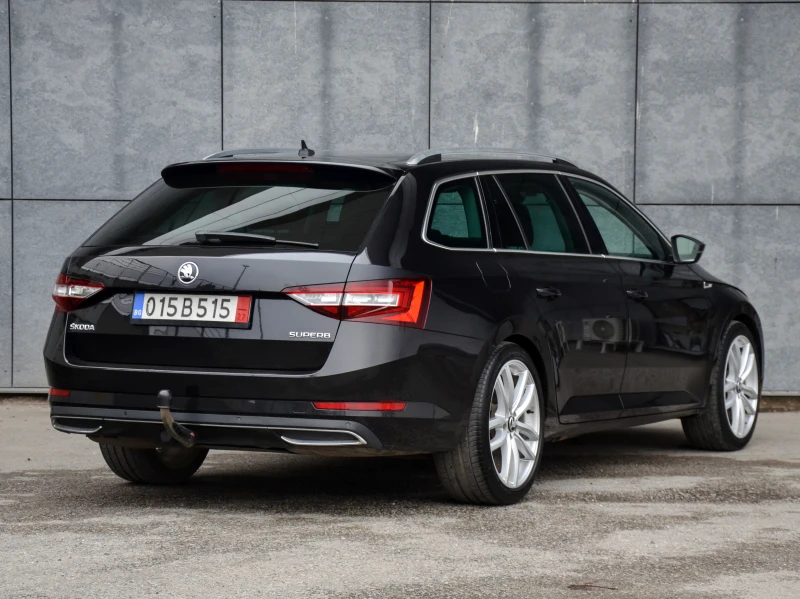 Skoda Superb 2.0TDI 190* Sportline* , снимка 3 - Автомобили и джипове - 53321720