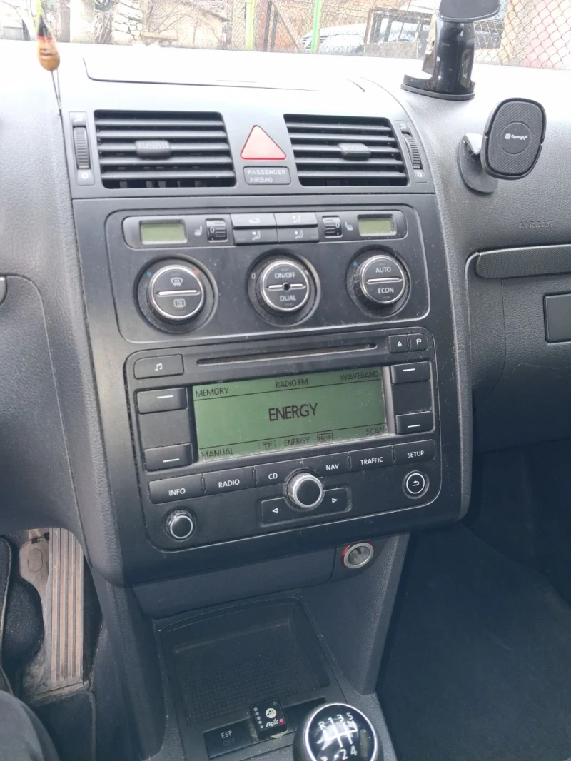 VW Touran 2.0 / 109hp / газова уредба, снимка 6 - Автомобили и джипове - 53422655