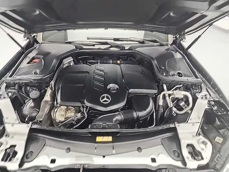 Mercedes-Benz E 220 Avantgarde, снимка 5 - Автомобили и джипове - 53075313