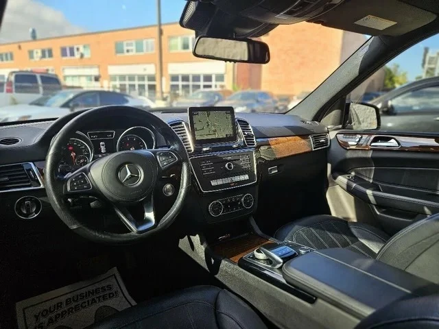 Mercedes-Benz GLS 450, снимка 9 - Автомобили и джипове - 53294488