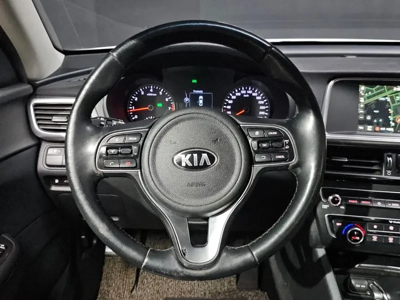 Kia K5 2.0, снимка 12 - Автомобили и джипове - 54262102