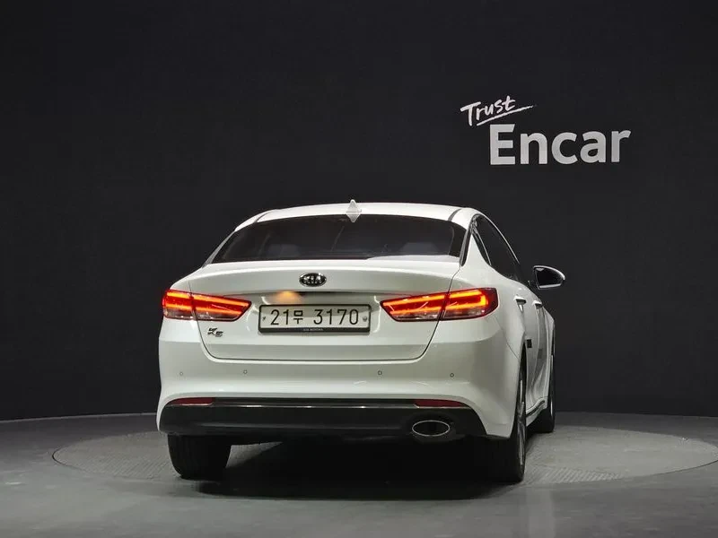 Kia K5 2.0, снимка 4 - Автомобили и джипове - 54262102