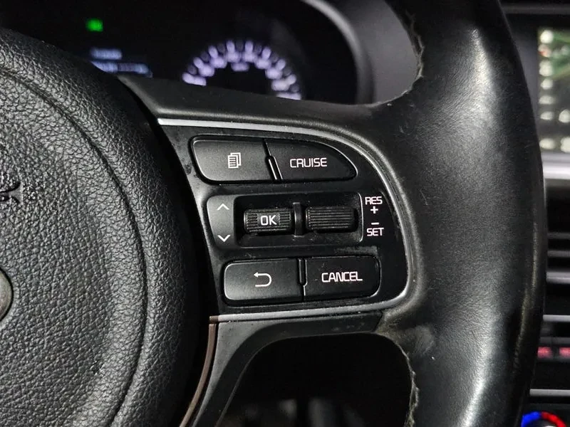 Kia K5 2.0, снимка 16 - Автомобили и джипове - 54262102