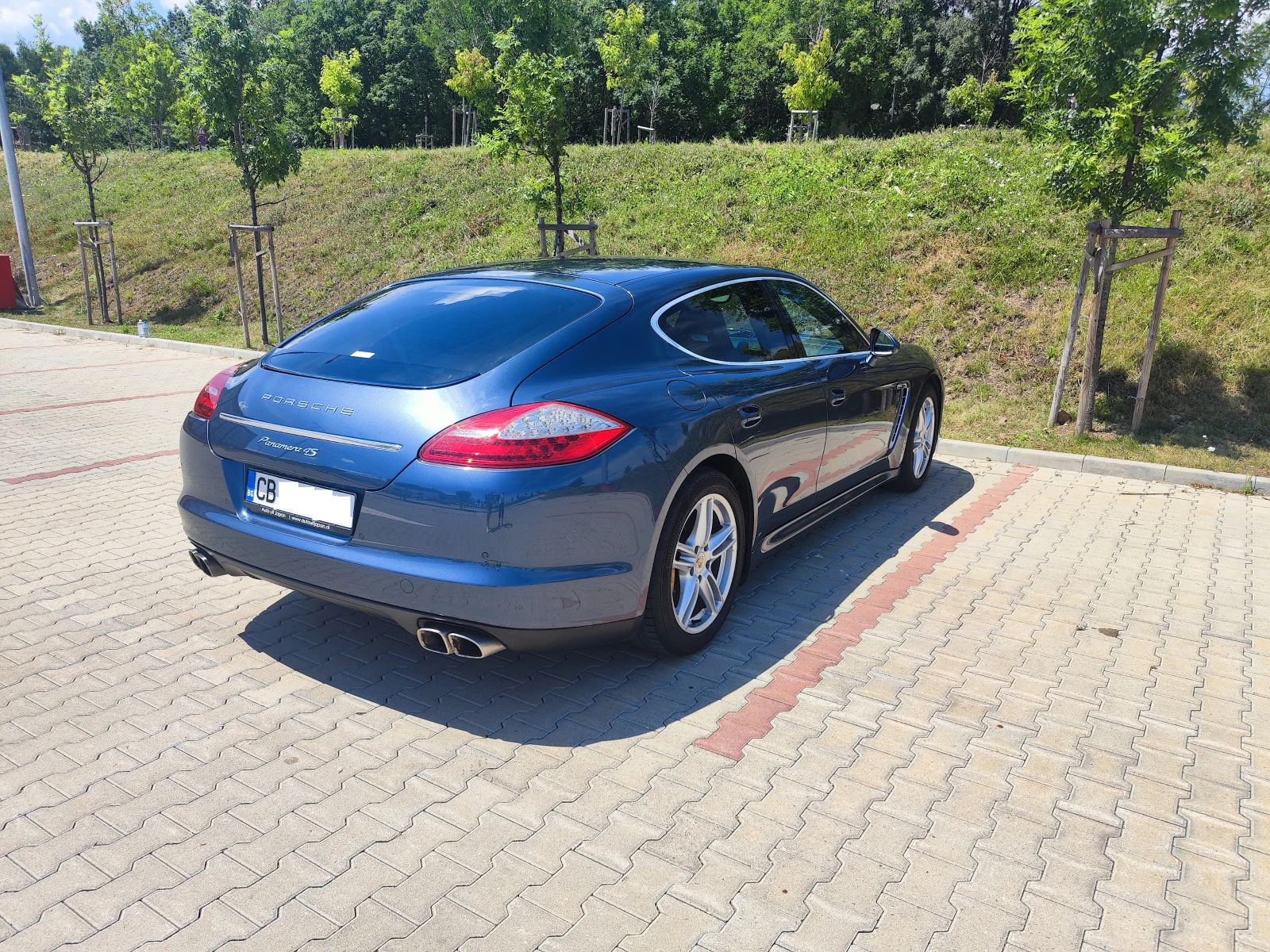 Porsche Panamera 4S Sport Chrono - изображение 6