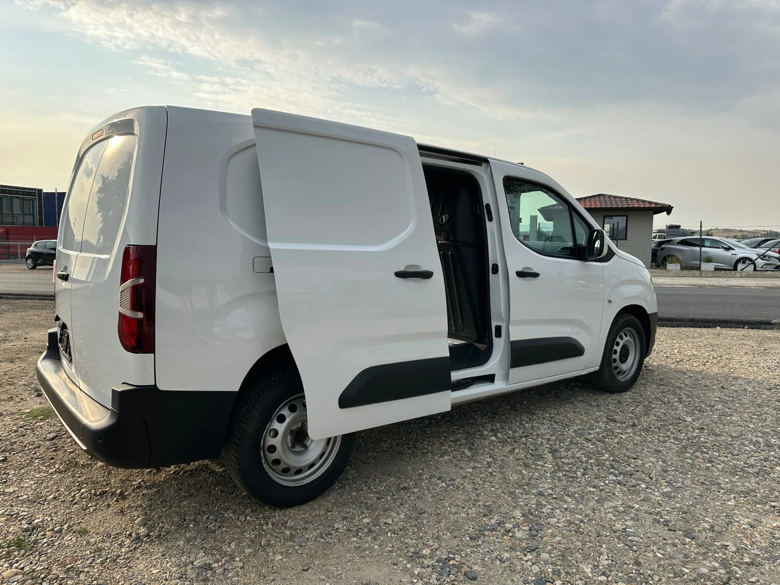 Opel Combo 1.6 diesel MAXI - изображение 5