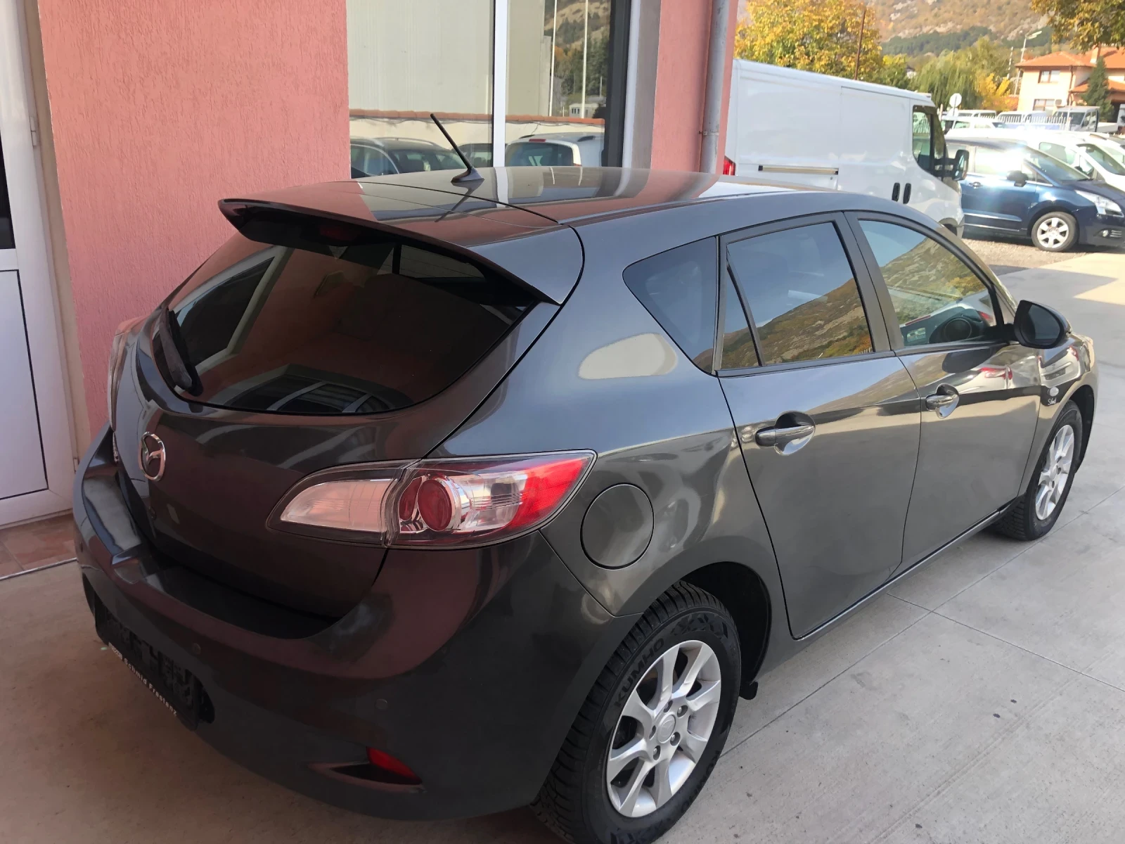 Mazda 3 1.6 - изображение 4