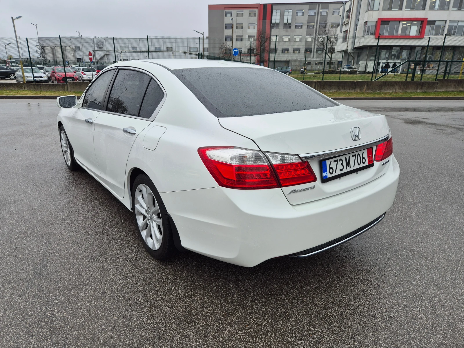 Honda Accord 2.4i Touring Автомат Кожа Навигация - изображение 6