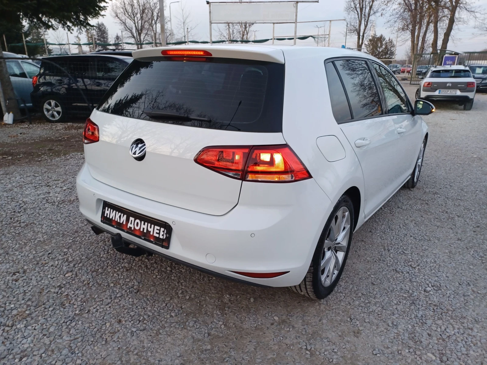 VW Golf 1.6-105TDI! КОЖА-АЛКАНТАРА! ПОДГРЕВ! XENON-LED!FUL - изображение 4