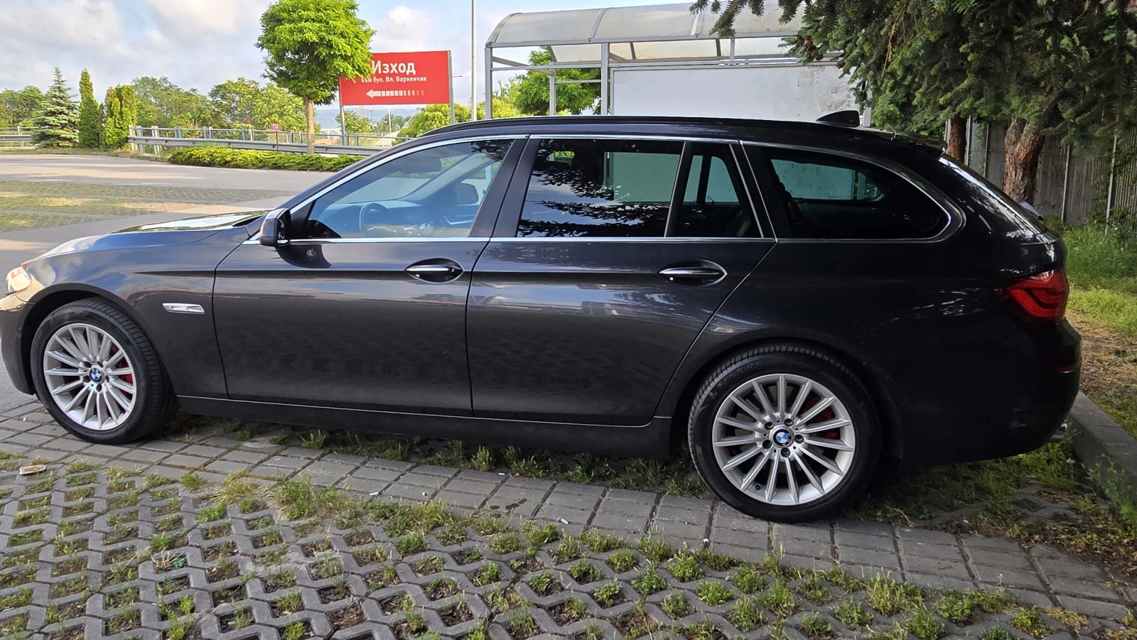 BMW 530 xd CarPlay - изображение 3