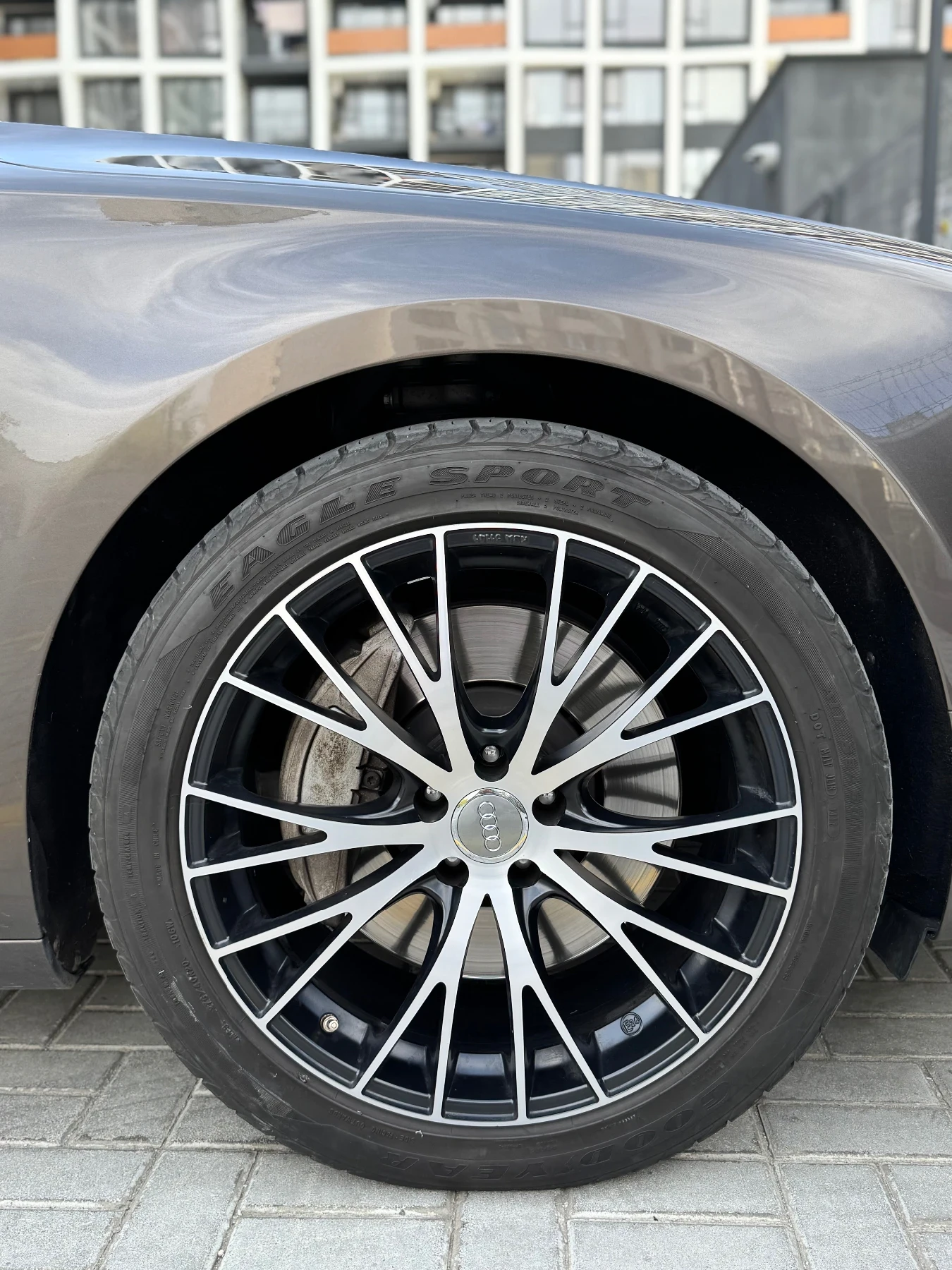 Audi A8 D4 4.2TDI - изображение 6