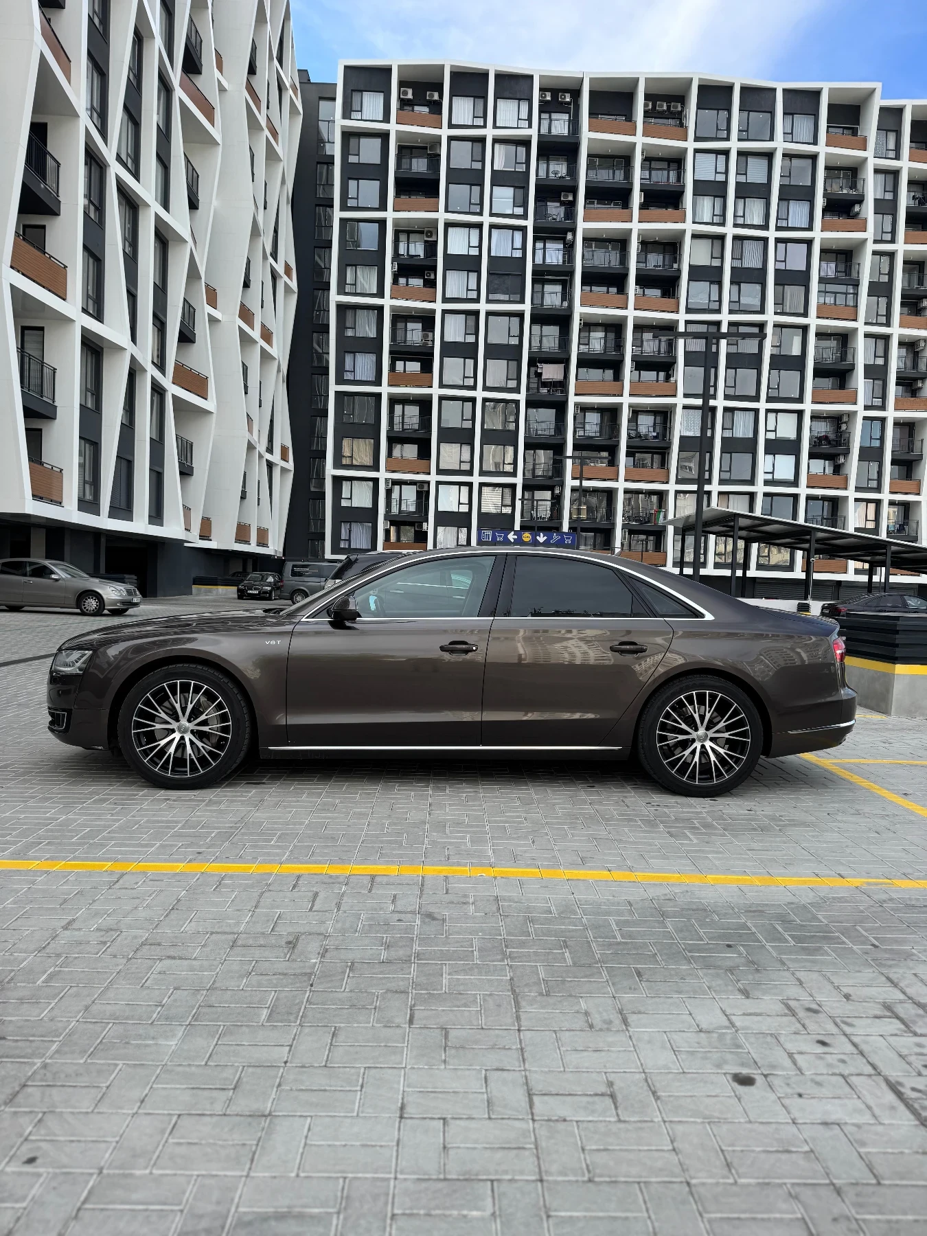 Audi A8 D4 4.2TDI - изображение 4