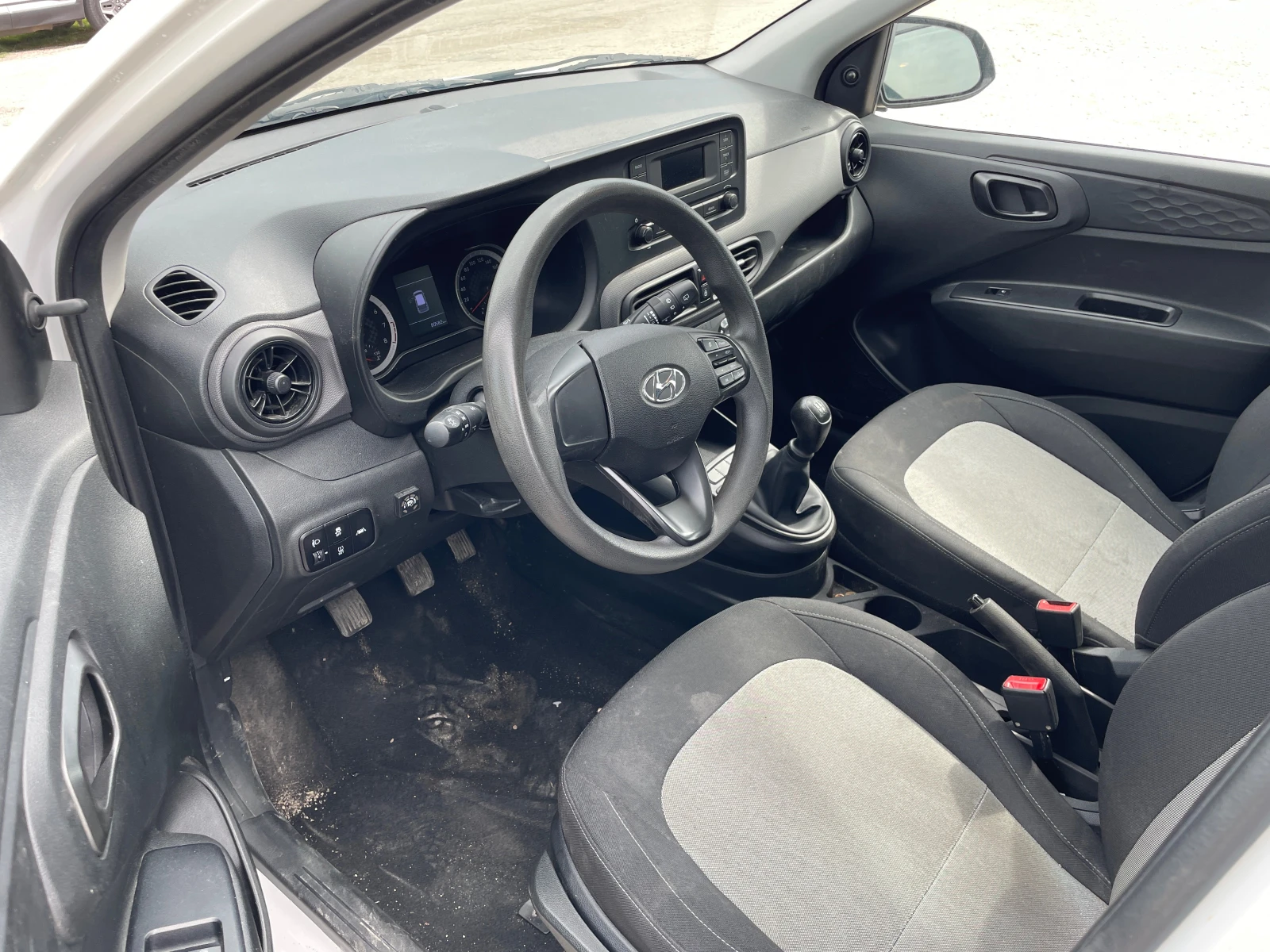 Hyundai I10 1.0 MPI - изображение 8