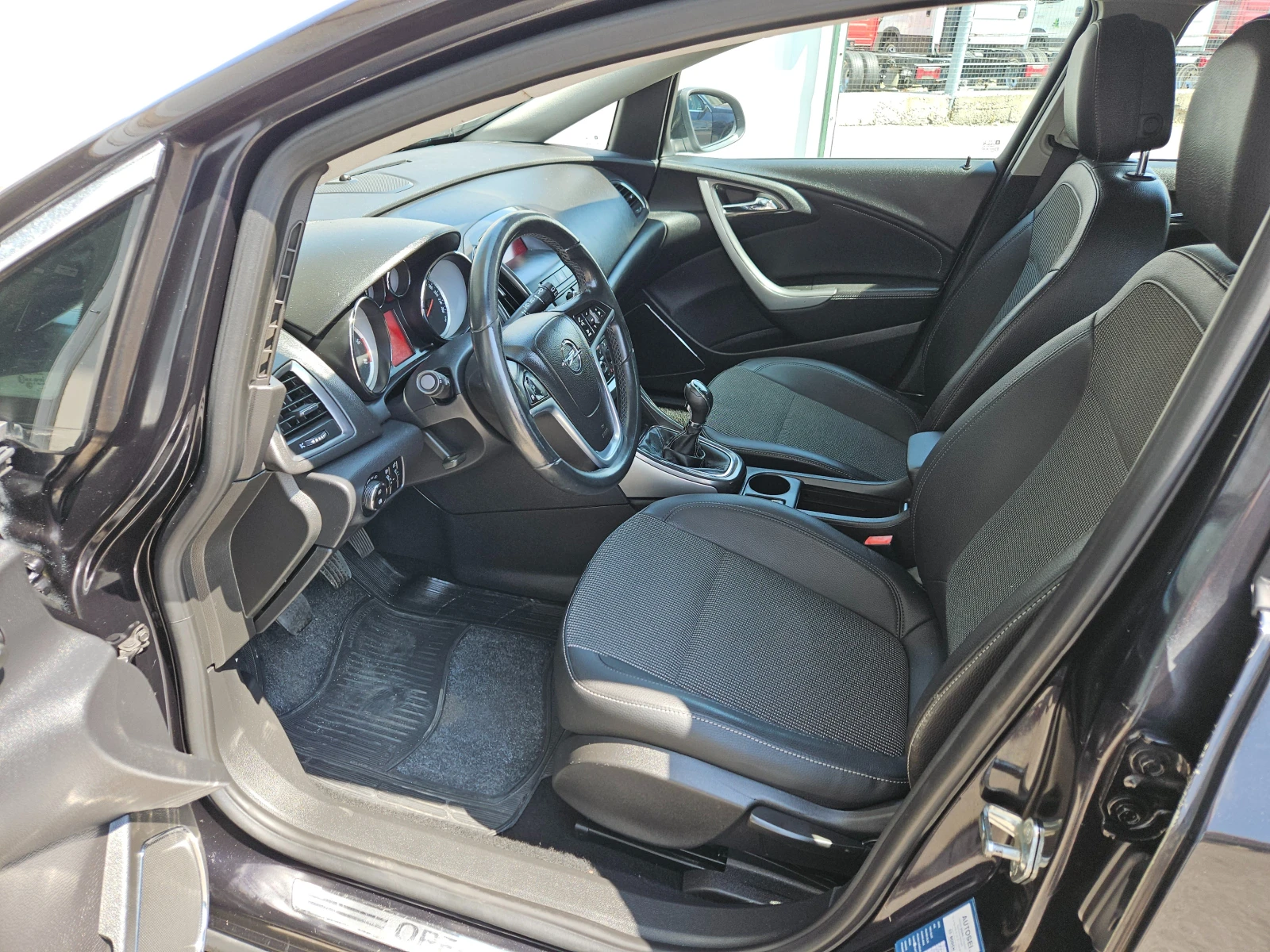 Opel Astra 1.7CDTI/Sports Tourer/COSMO/6ск/ACC/EURO 5A/ТОП - изображение 9