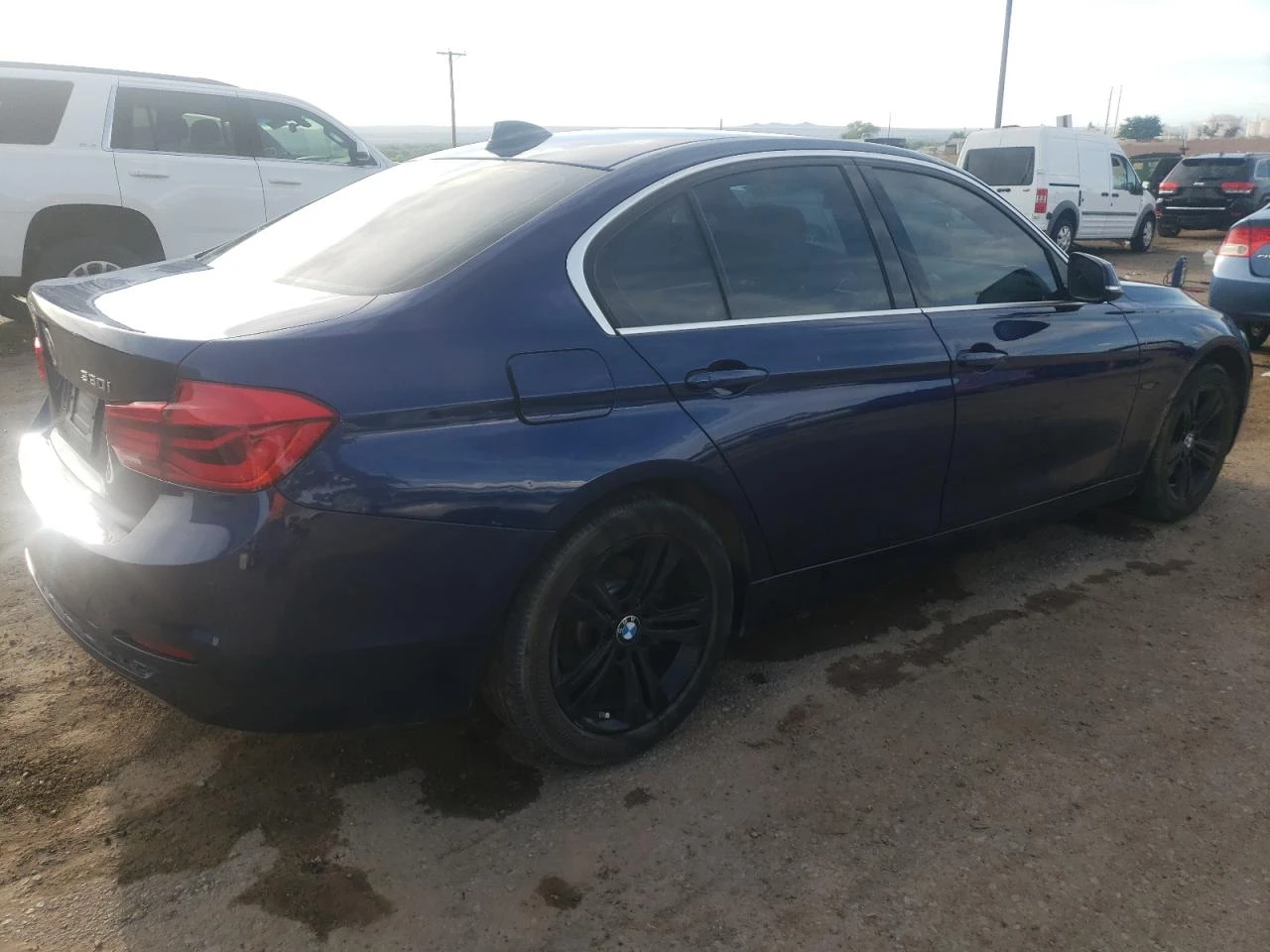 BMW 330 i ФИКСИРАНА ЦЕНА! ПОДГРЕВИ/RECARO - изображение 6