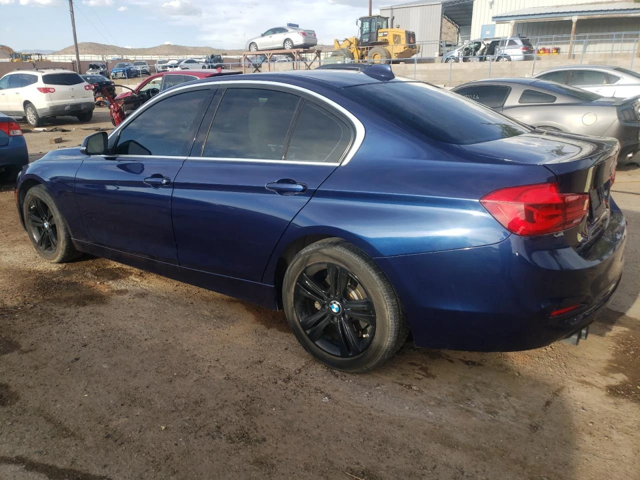 BMW 330 i ФИКСИРАНА ЦЕНА! ПОДГРЕВИ/RECARO - изображение 4