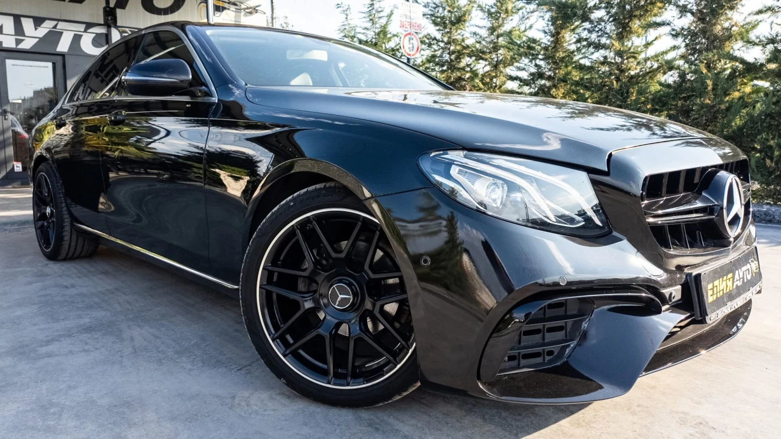 Mercedes-Benz E 220 D FULL AMG LINE    100% | Mobile.bg   1