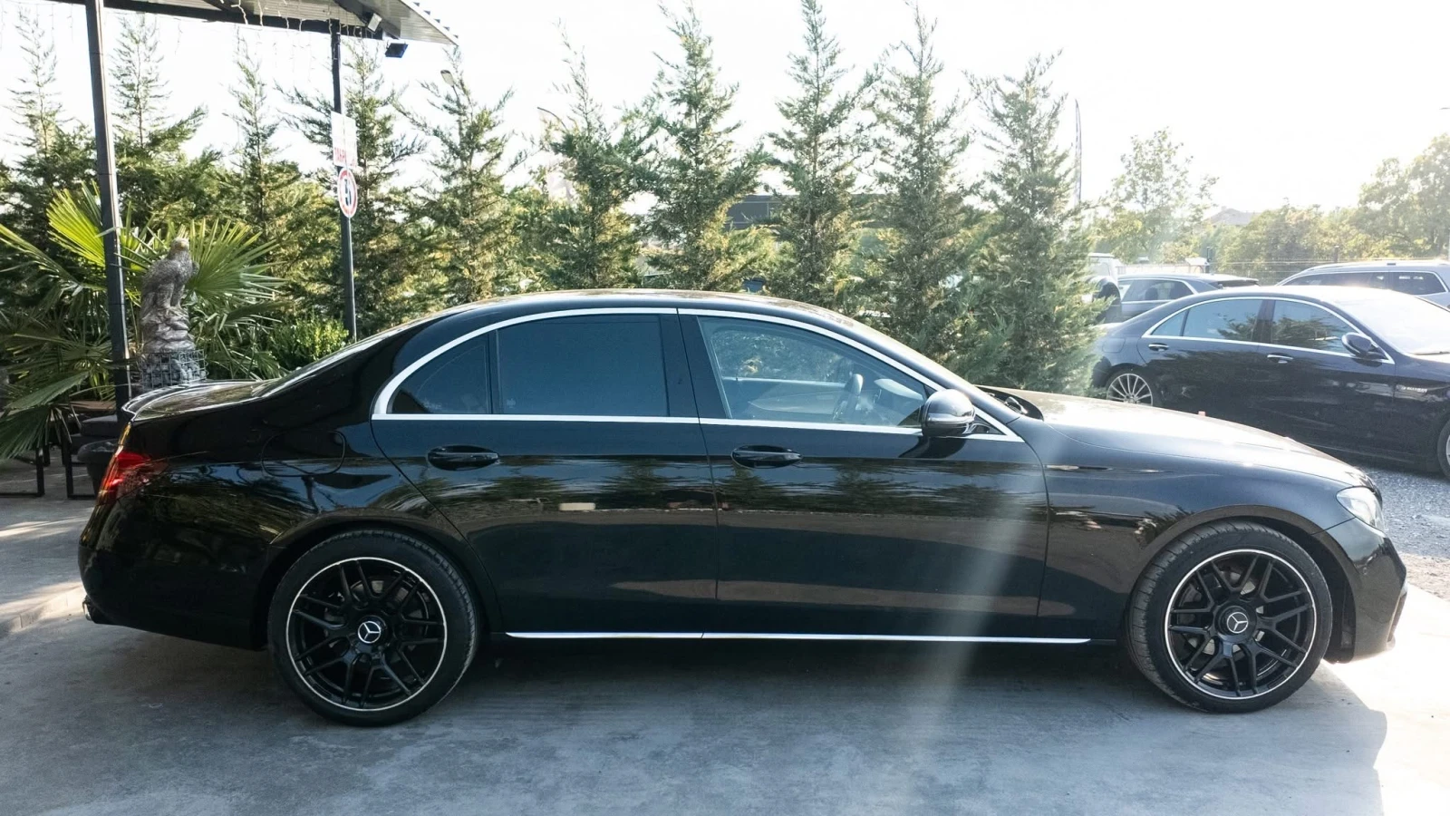 Mercedes-Benz E 220 D FULL AMG LINE ДИГИТАЛНО ТАБЛО ЛИЗИНГ 100% - изображение 10
