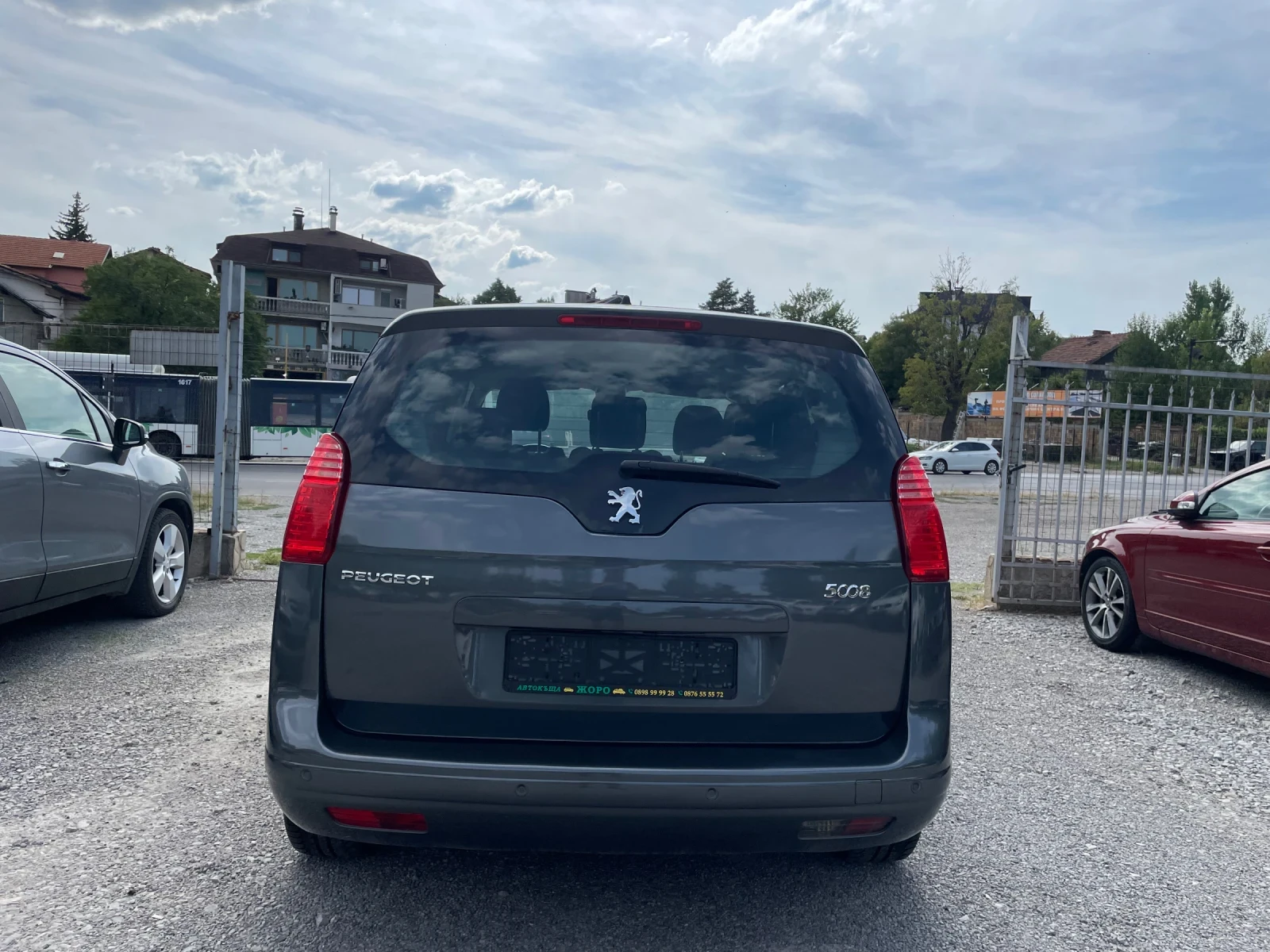 Peugeot 5008 2.0 HDI, 150 коня, 6 скорости - изображение 4