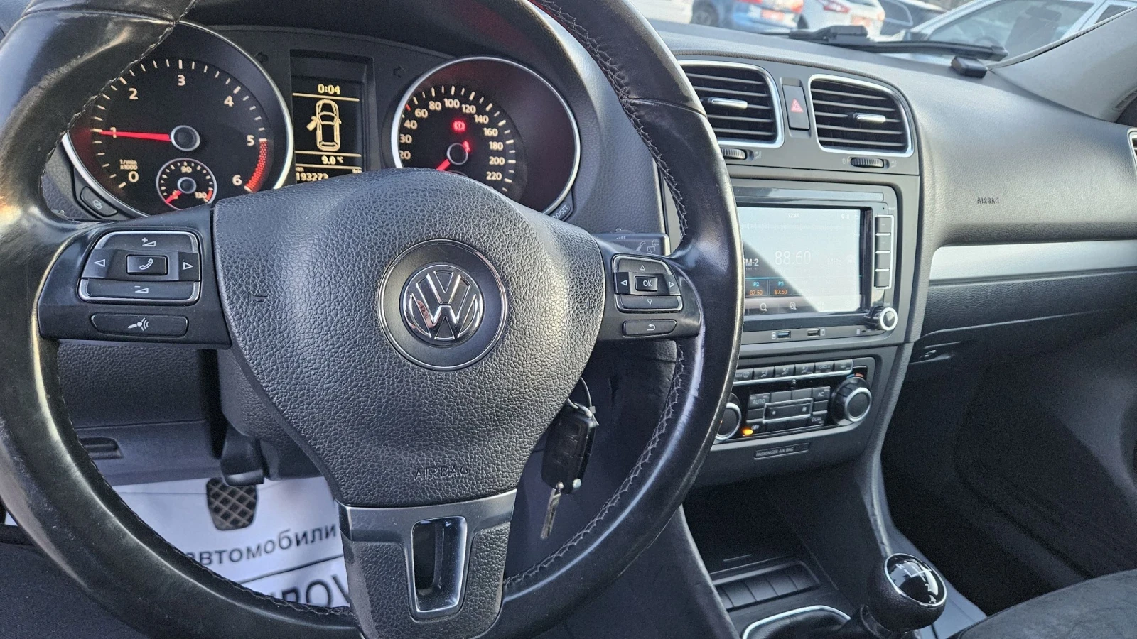 VW Golf 2.0 TDI , снимка 12 - Автомобили и джипове - 53791737