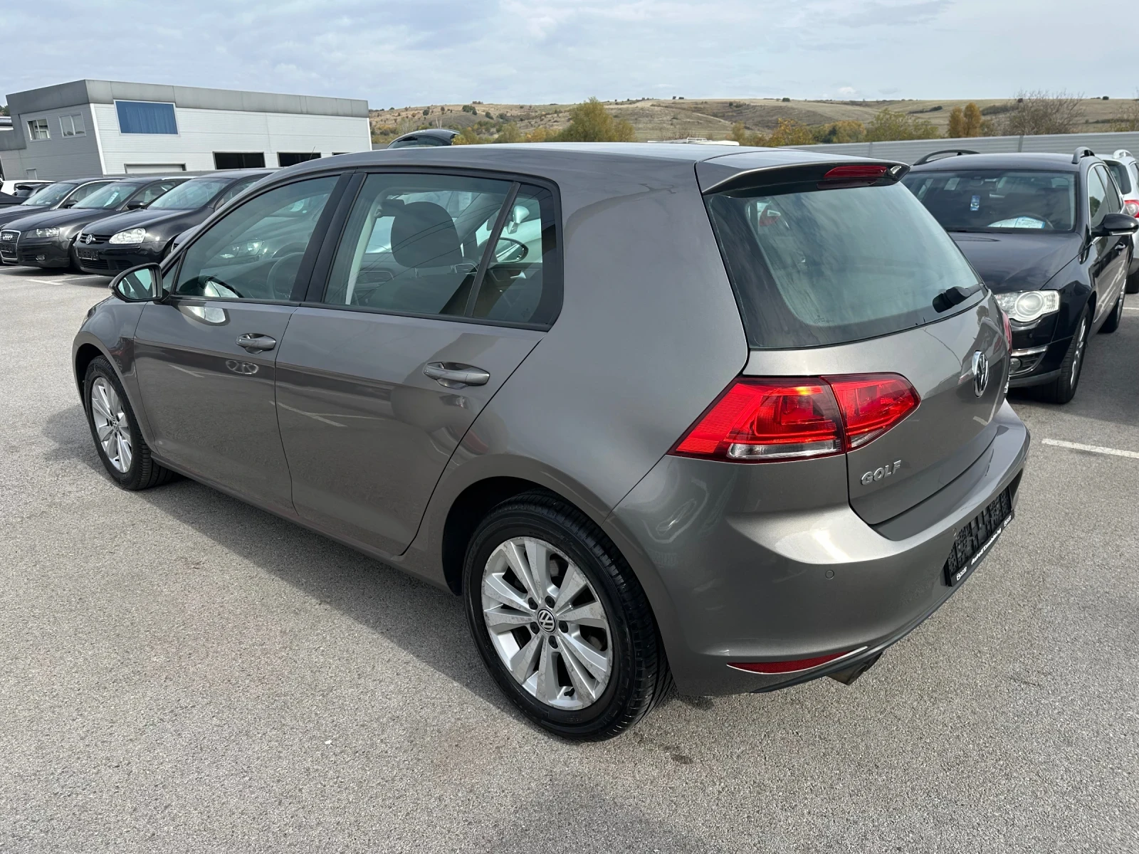 VW Golf 2.0 TDI Advance BlueMotion Tech! - изображение 4