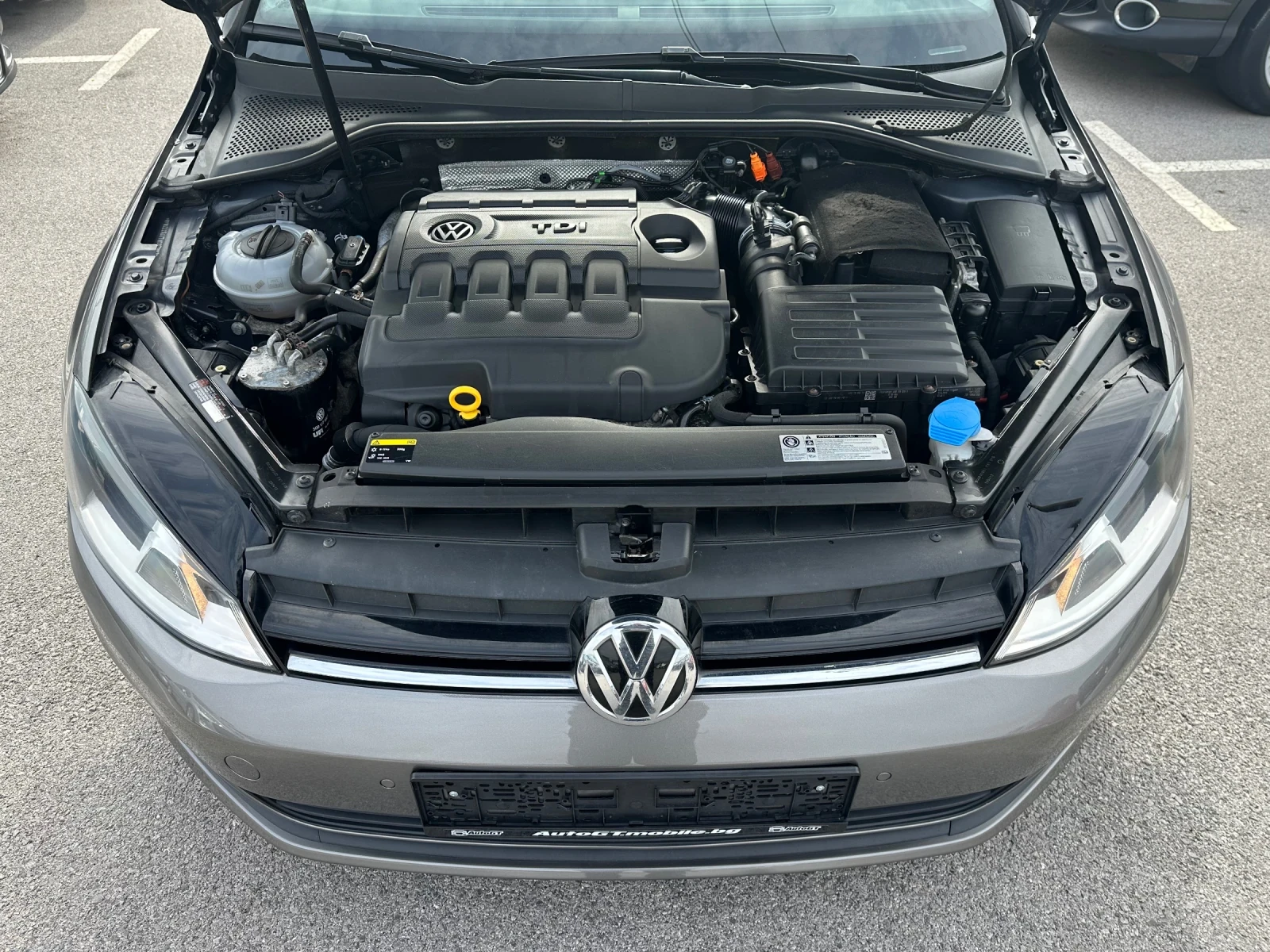 VW Golf 2.0 TDI Advance BlueMotion Tech! - изображение 8