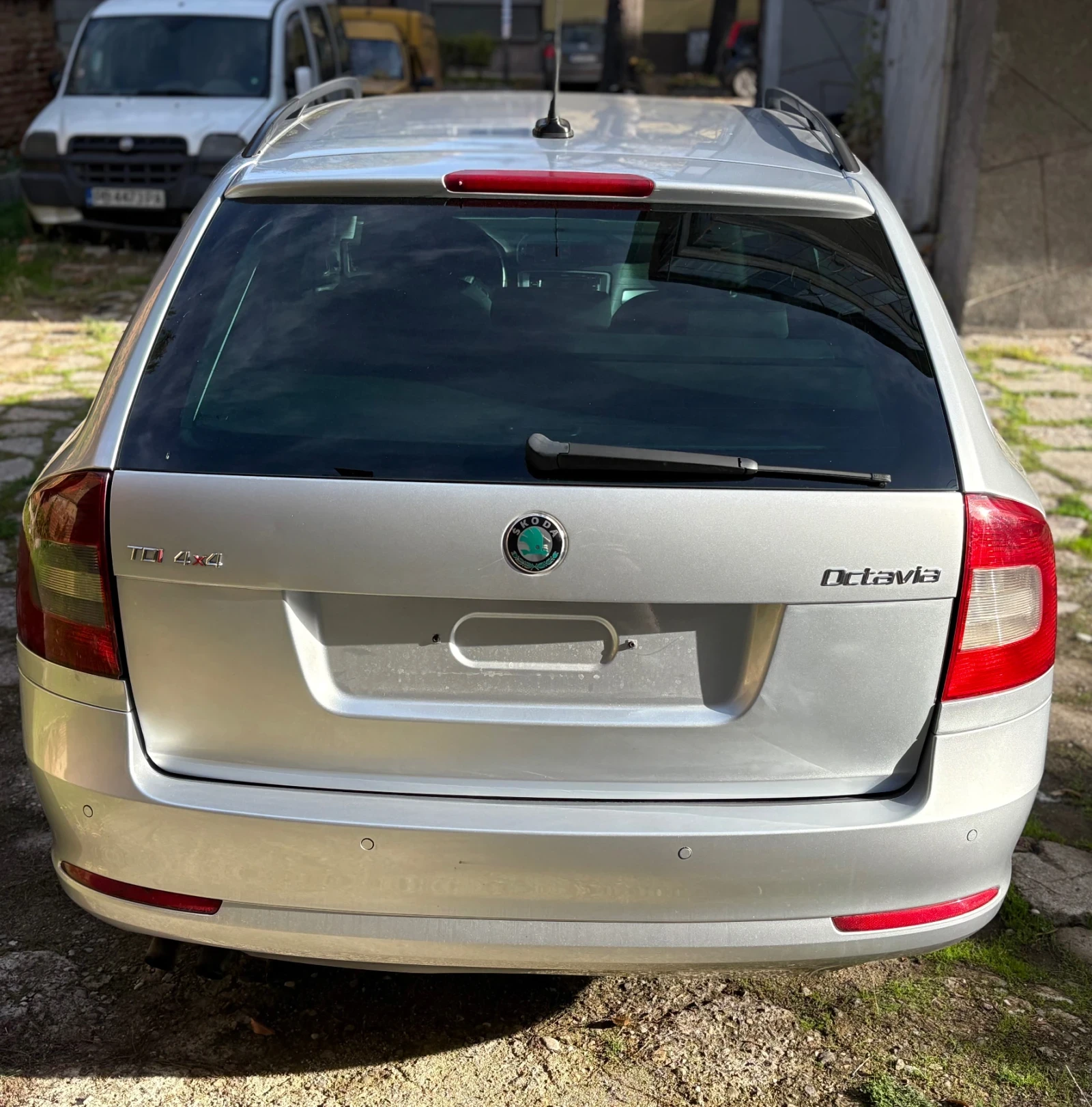 Skoda Octavia 4х4 / 2.0TDI / 140к.с - изображение 3