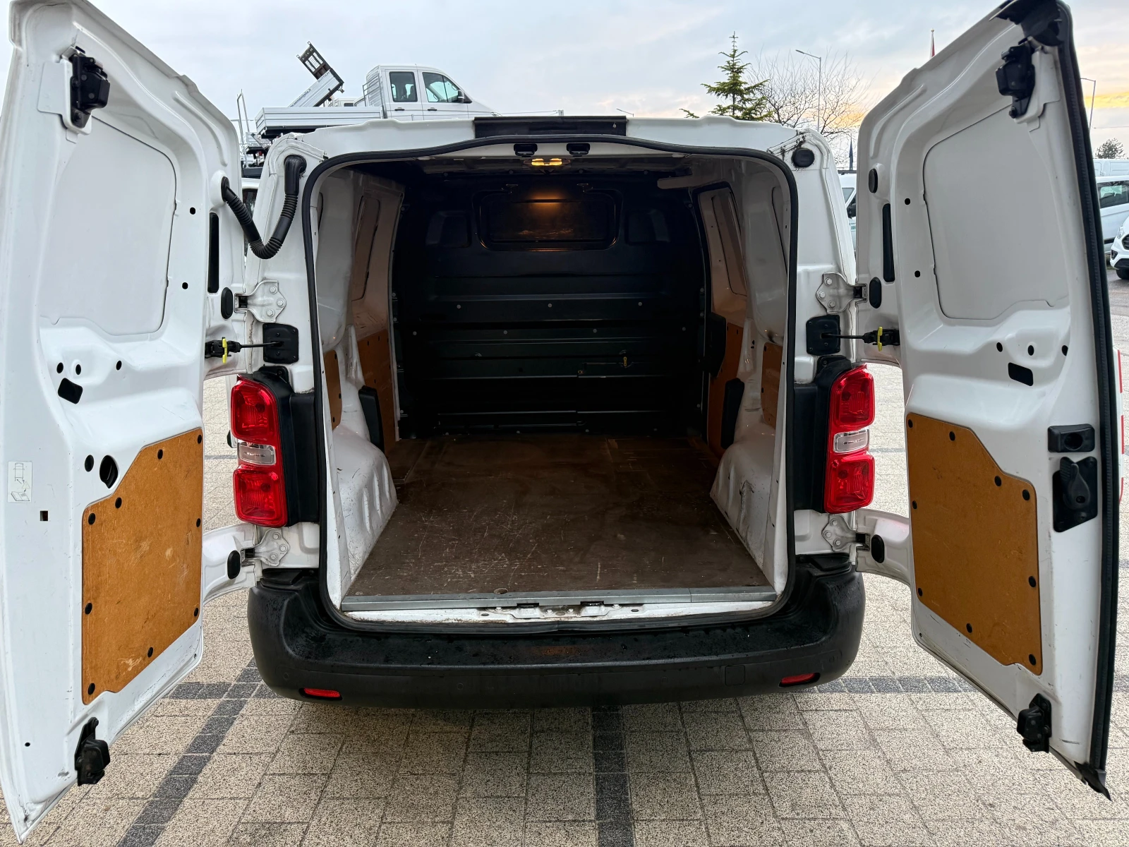 Citroen Jumpy 1.6HDI �������� Euro 6B  | Mobile.bg � ����������� 17