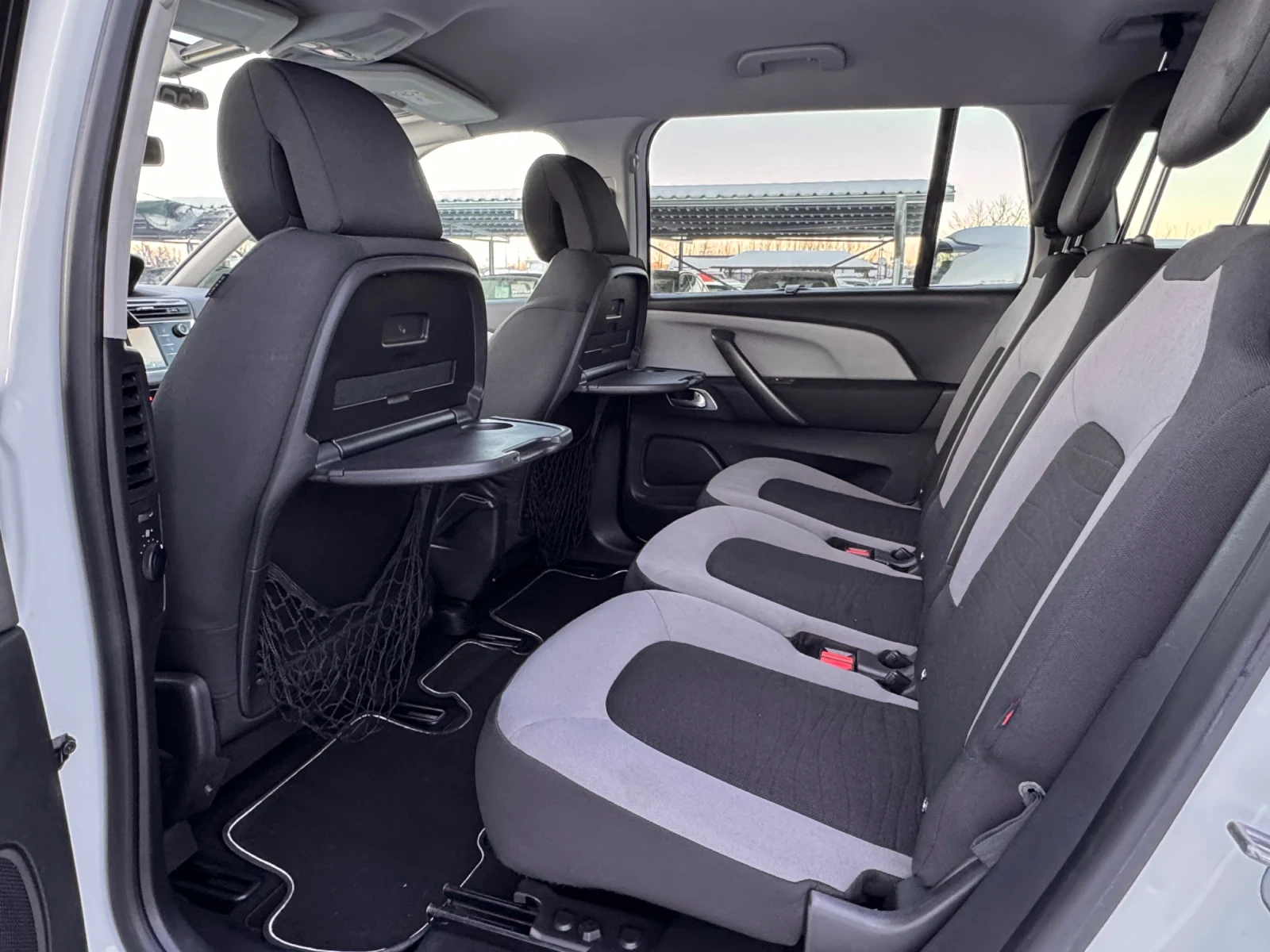 Citroen Grand C4 Picasso 1.6HDI 6+ 1 ������ | Mobile.bg � ����������� 10