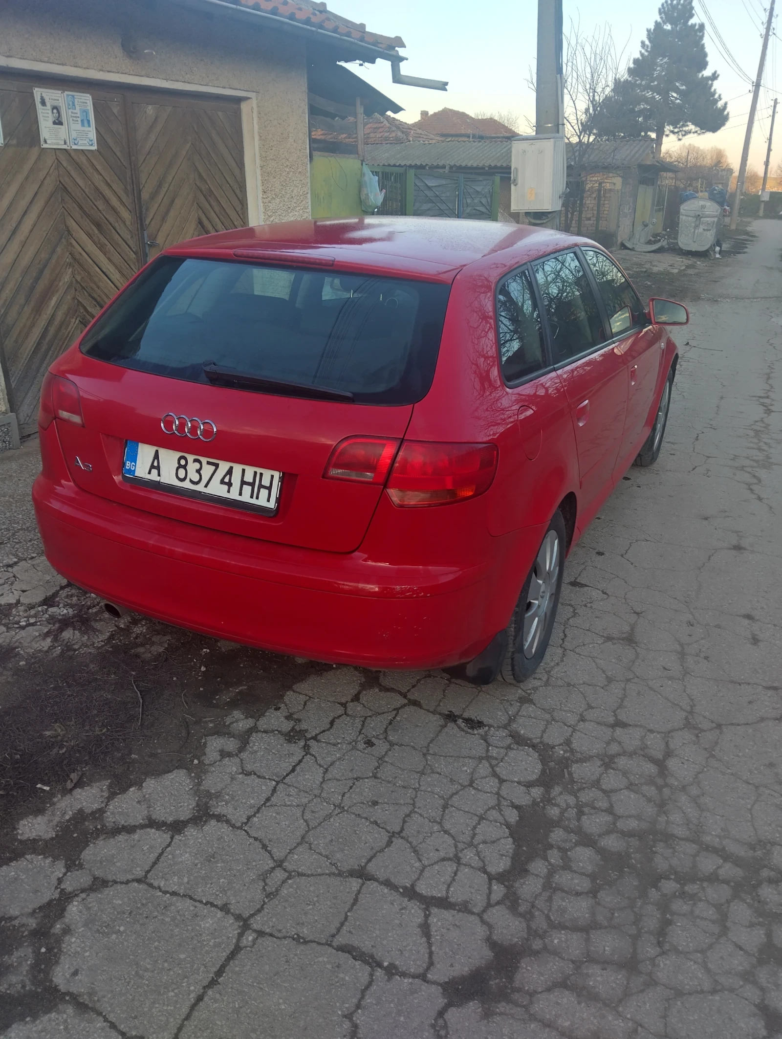 Audi A3 1, 6-102кс - изображение 5