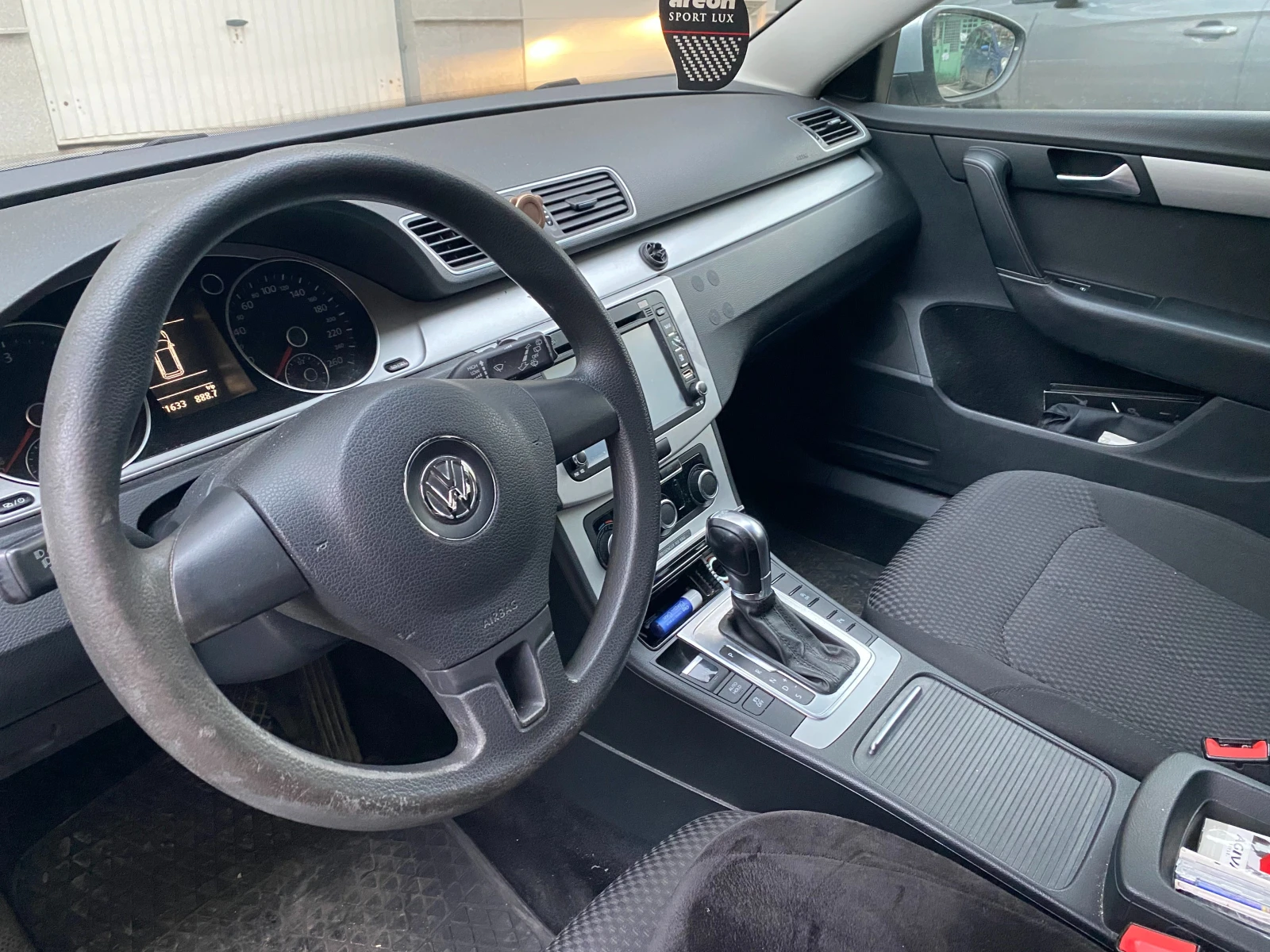 VW Passat B7, снимка 6 - Автомобили и джипове - 53735368