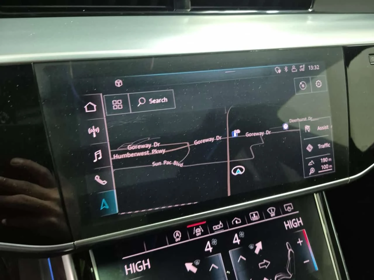 Audi A8 55 TFSI QUATTRO  CARFAX, снимка 11 - Автомобили и джипове - 53914289