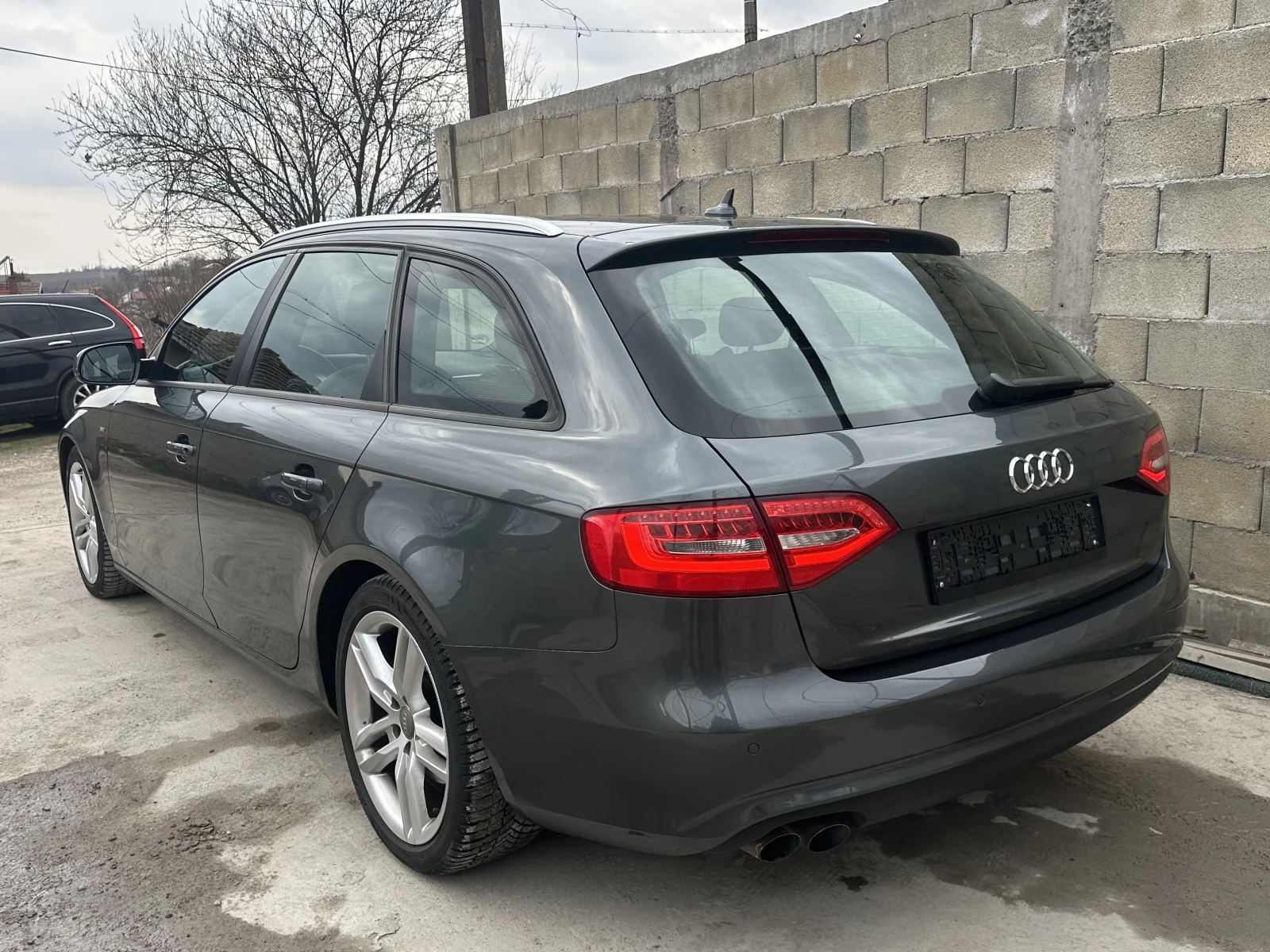 Audi A4 2.0 TDI S line Sportpaket plus, снимка 3 - Автомобили и джипове - 53962516
