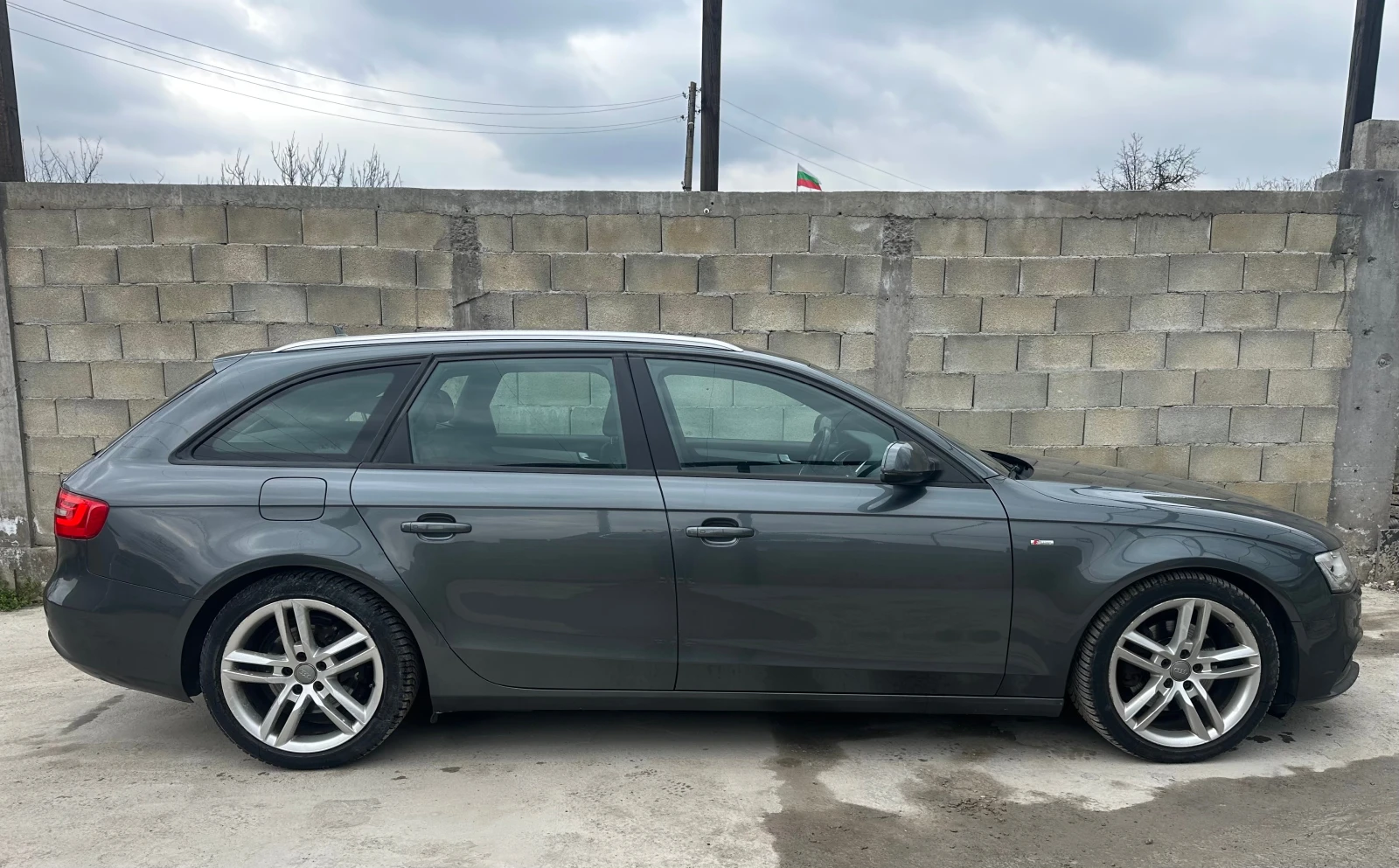 Audi A4 2.0 TDI S line Sportpaket plus, снимка 6 - Автомобили и джипове - 53962516