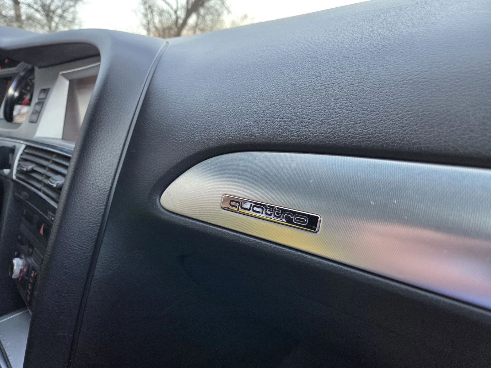 Audi A6 3.0 TDI Quattro, снимка 10 - Автомобили и джипове - 54101648