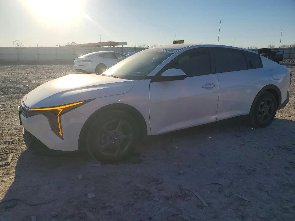 Kia K4 2.0L 4 Front Wheel Drive | Mobile.bg � ����������� 1