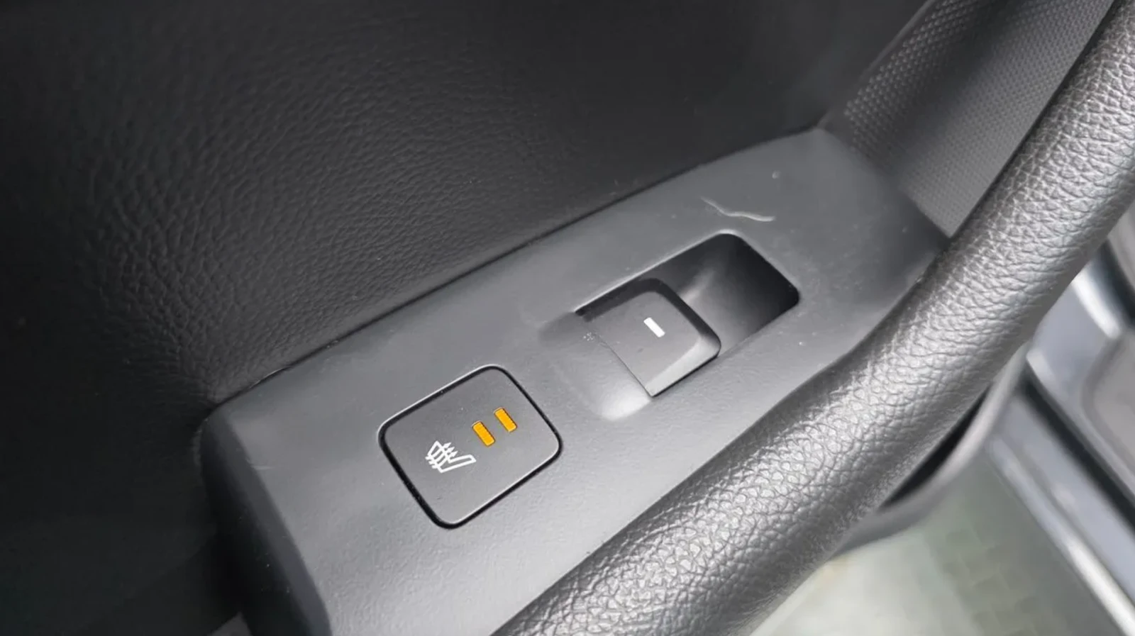 Hyundai Sonata LPG / ОБДУХВАНЕ / ПОДГРЕВИ / ПАМЕТИ , снимка 16 - Автомобили и джипове - 54621363