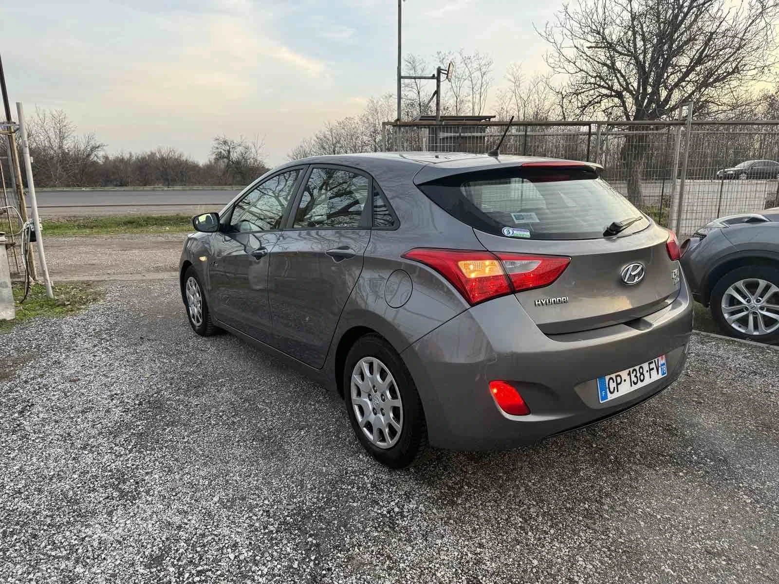 Hyundai I30 1.6 CRDI.110K, снимка 4 - Автомобили и джипове - 54945448