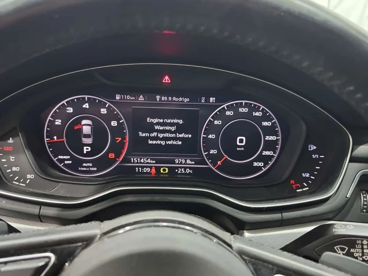 Audi A4 Technik/CARFAX/ШИБЕДАХ/ПОДГРЕВ/ДИГ.КИЛОМЕТРАЖ/, снимка 9 - Автомобили и джипове - 55180662