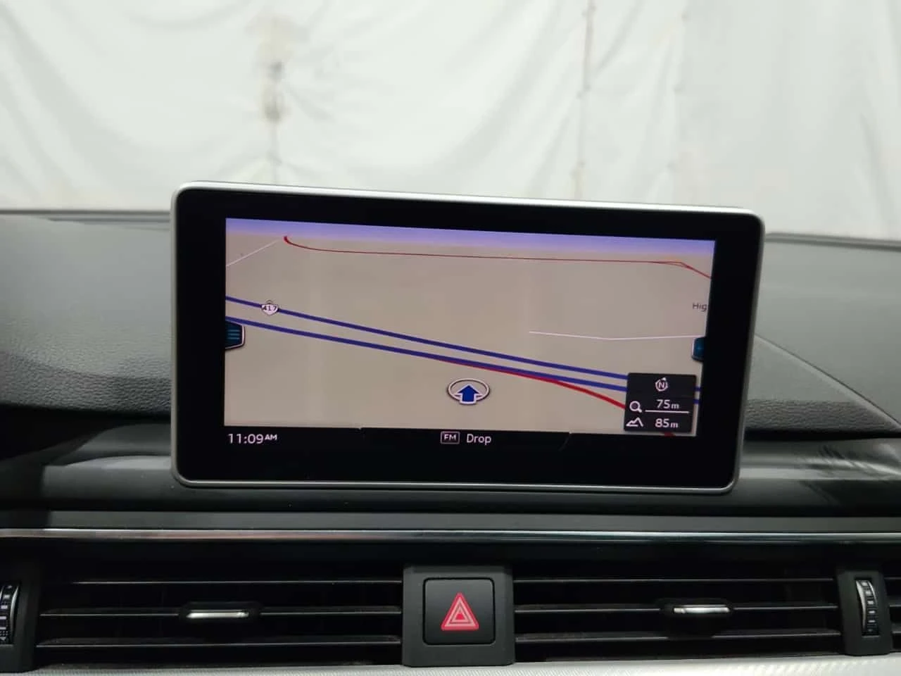 Audi A4 Technik/CARFAX/ШИБЕДАХ/ПОДГРЕВ/ДИГ.КИЛОМЕТРАЖ/, снимка 11 - Автомобили и джипове - 55180662