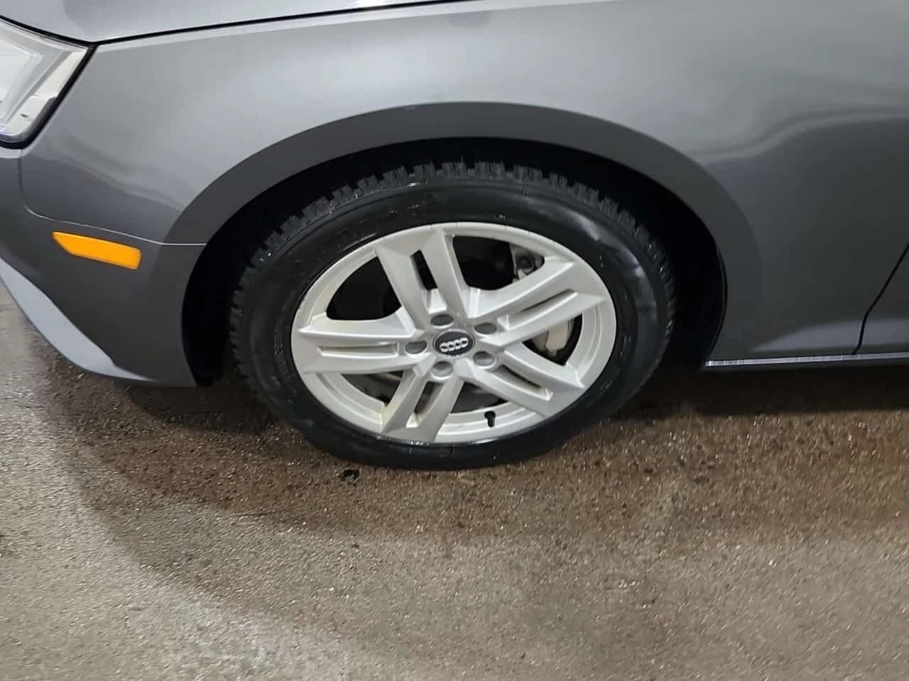 Audi A4 Technik/CARFAX/ШИБЕДАХ/ПОДГРЕВ/ДИГ.КИЛОМЕТРАЖ/, снимка 6 - Автомобили и джипове - 55180662