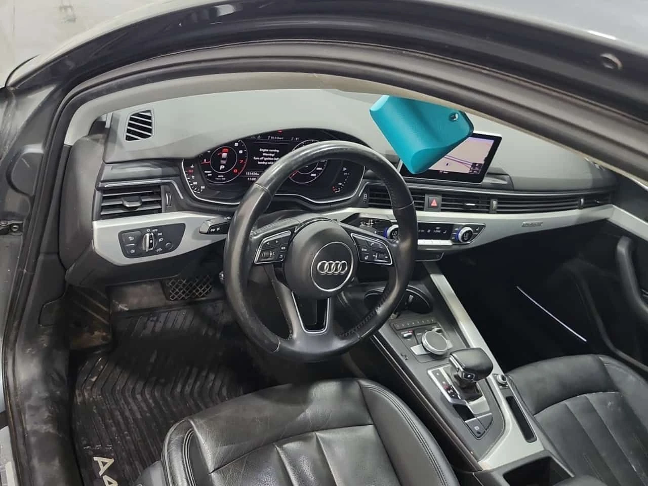 Audi A4 Technik/CARFAX/ШИБЕДАХ/ПОДГРЕВ/ДИГ.КИЛОМЕТРАЖ/, снимка 10 - Автомобили и джипове - 55180662