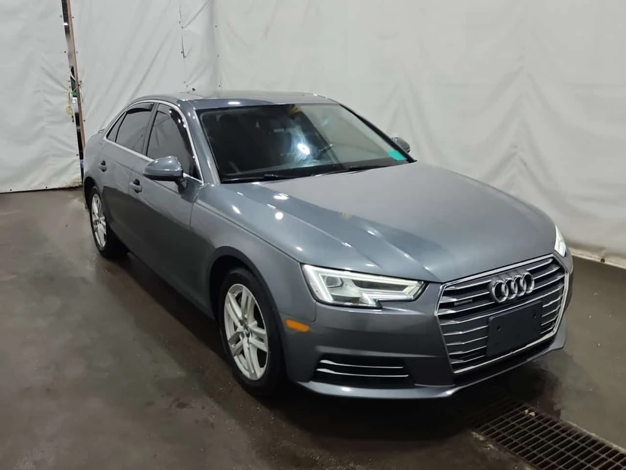 Audi A4 Technik/CARFAX/ШИБЕДАХ/ПОДГРЕВ/ДИГ.КИЛОМЕТРАЖ/, снимка 2 - Автомобили и джипове - 55180662