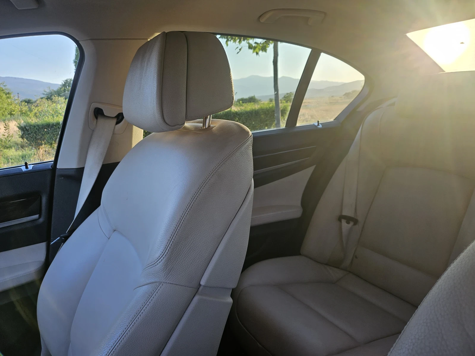 BMW 750, снимка 13 - Автомобили и джипове - 55604242